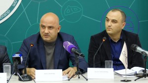 02180003.00_35_45_24.неподвижное изображение057