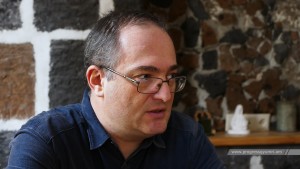 Zvuk 1.00_03_02_48.неподвижное изображение013