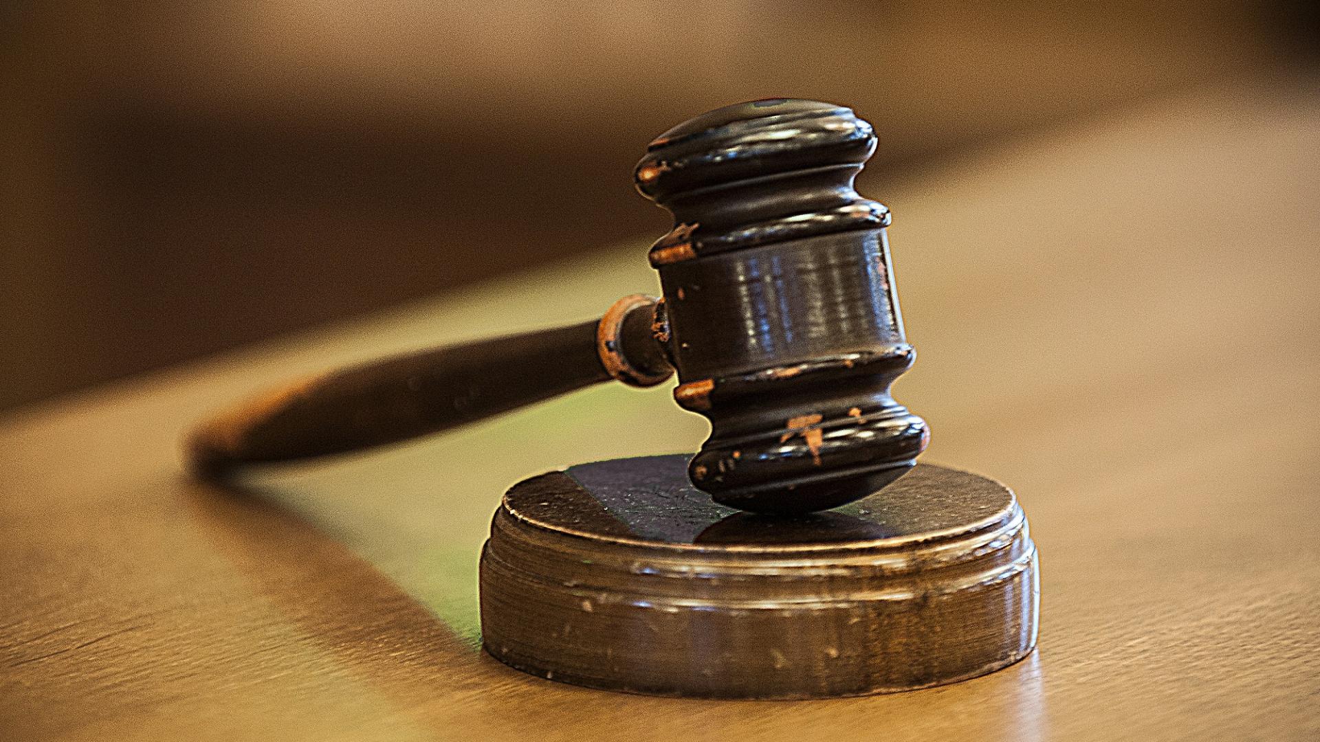 gavel_edited_FINAL_5