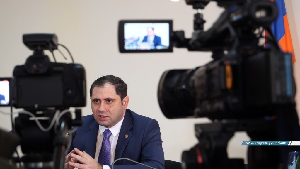 H5750027.00_00_25_23.неподвижное изображение035