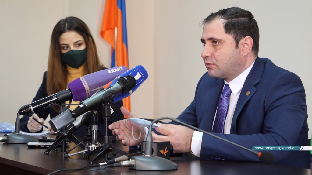 H5750027.00_00_58_30.неподвижное изображение038