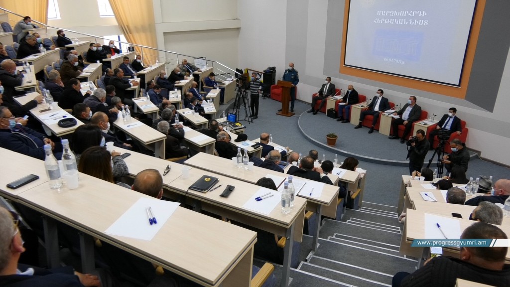 H5750027.00_00_36_46.неподвижное изображение058