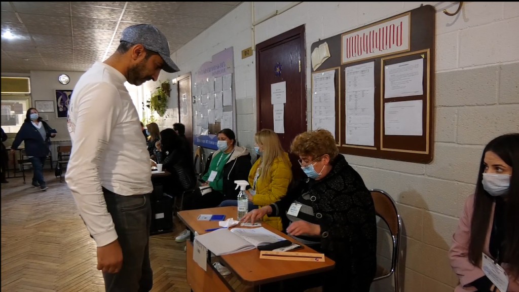 digital cloc.00_21_05_19.неподвижное изображение108