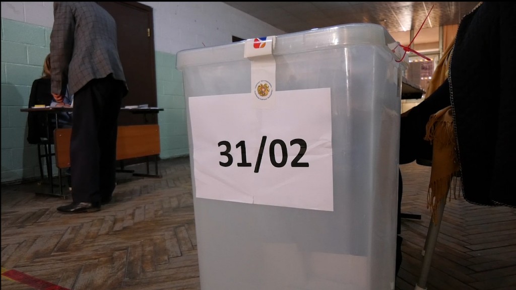 digital cloc.00_22_34_02.неподвижное изображение113