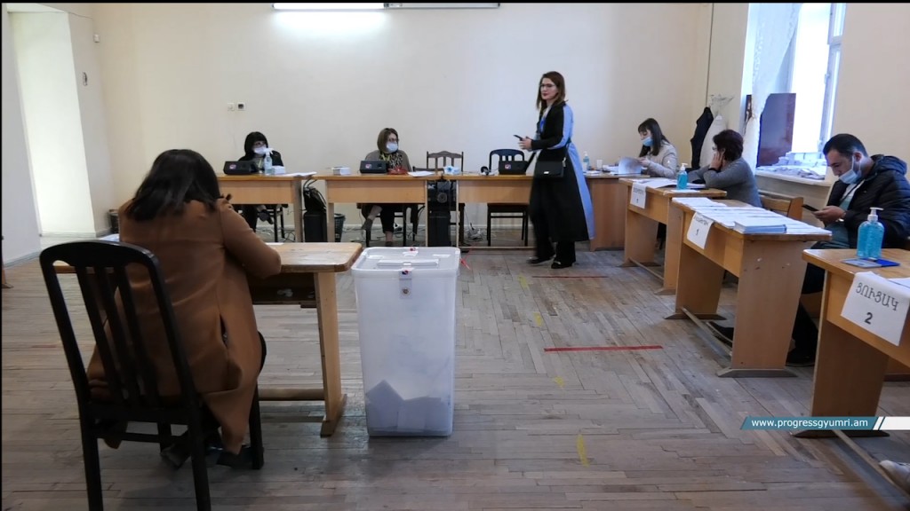 digital cloc.00_24_53_05.неподвижное изображение122