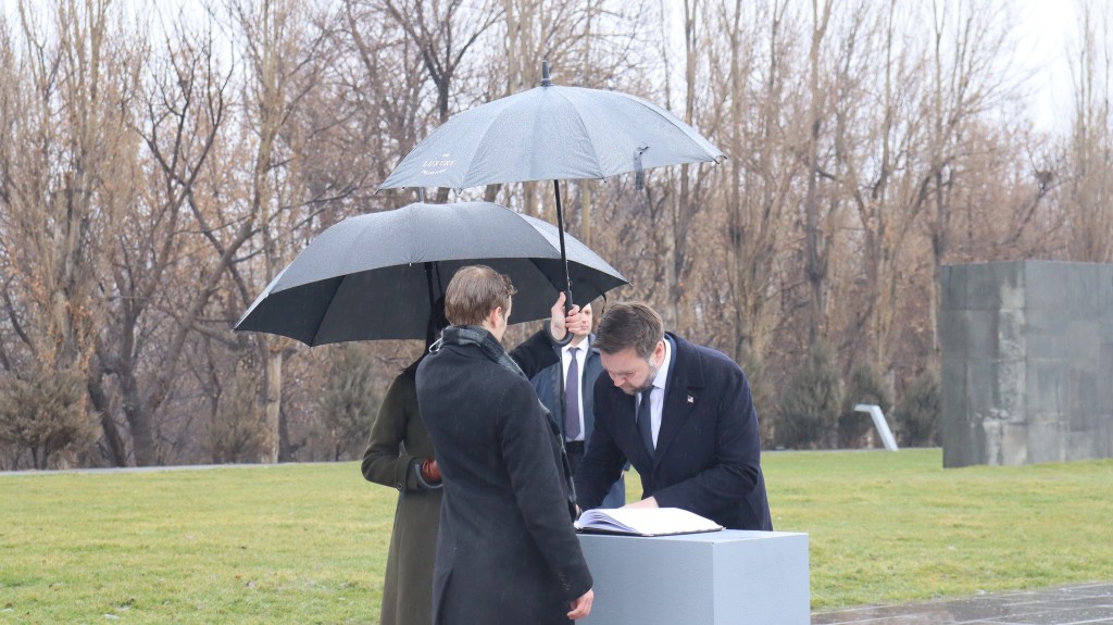 632432709_1311739224313782_3574197116583876701_n