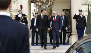 Macron Pashinyan
