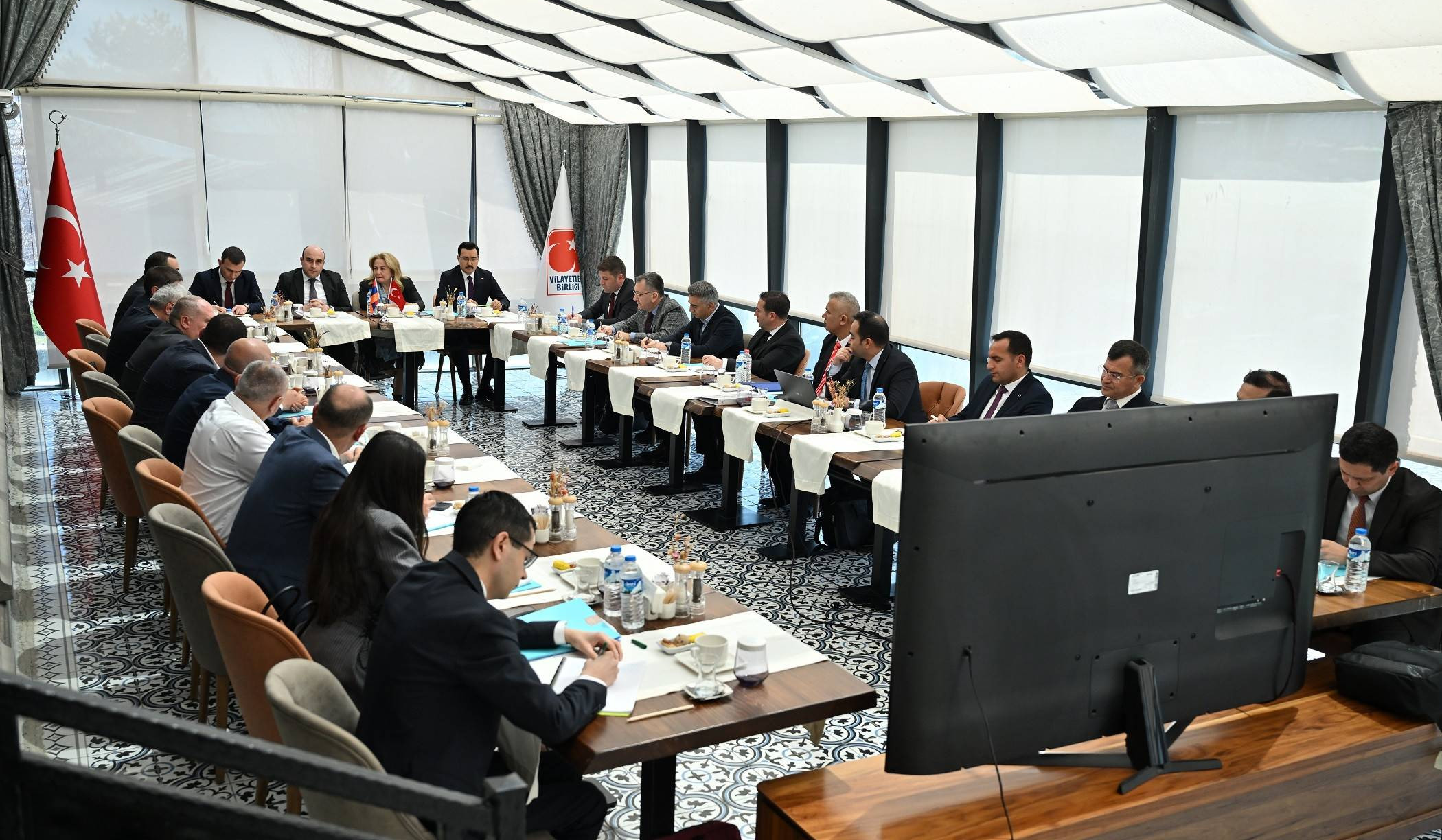 l-0x88wh-2100x1224z-0.3743